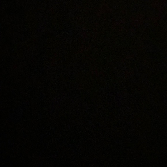 Meet your Posher, Joelle - Picture 1 of 1